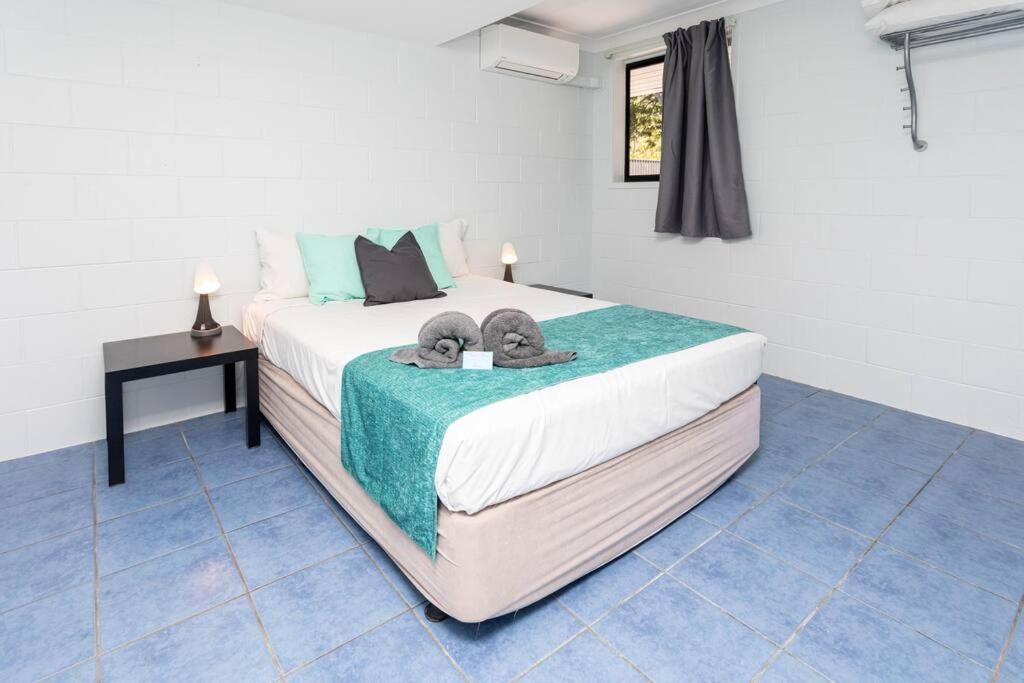 Airlie Sun & Sand Motel Accommodation #4 Airlie Beach Kültér fotó