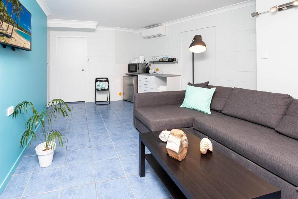 Airlie Sun & Sand Motel Accommodation #4 Airlie Beach Kültér fotó